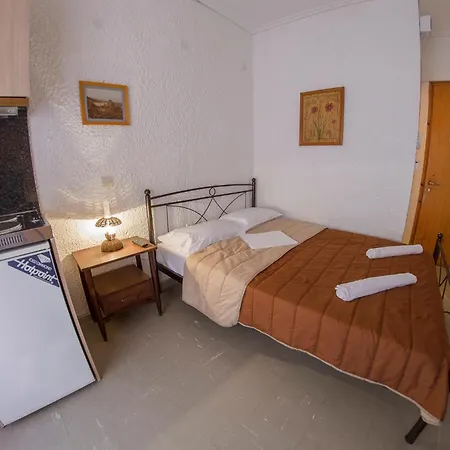 Katerina Hotel apartamentowy Néos Pírgos