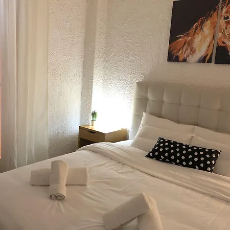 Katerina 3* Néos Pírgos