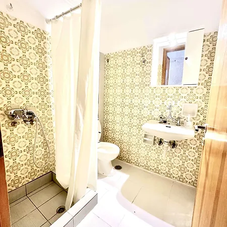 Katerina 3* Néos Pírgos