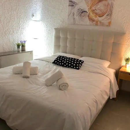 Katerina 3*